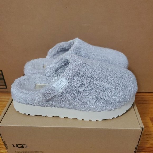 NIB UGG WOMEN'S TERRY SLIP ON SHEARLING LINED SLIPPERS GRAY - Picture 4 of 8